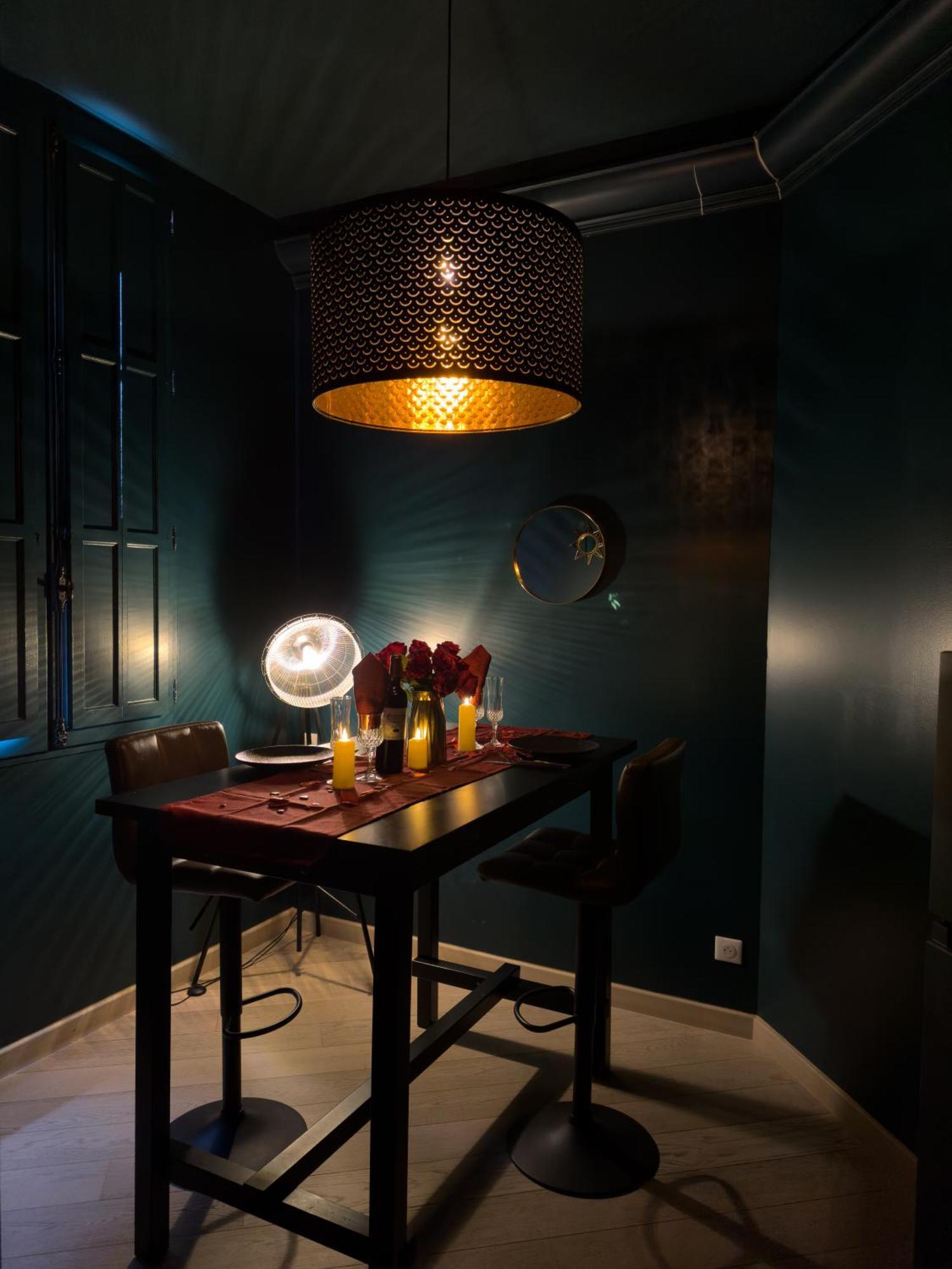 Mieuxqualhotel Jacuzzi Privatif Velvet Desire Bordeaux Exteriér fotografie